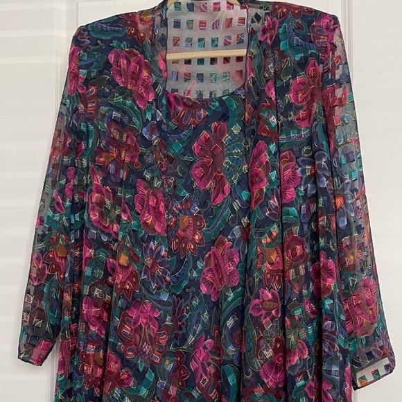 PATRA FORMAL DRESS - Picture 2 of 11